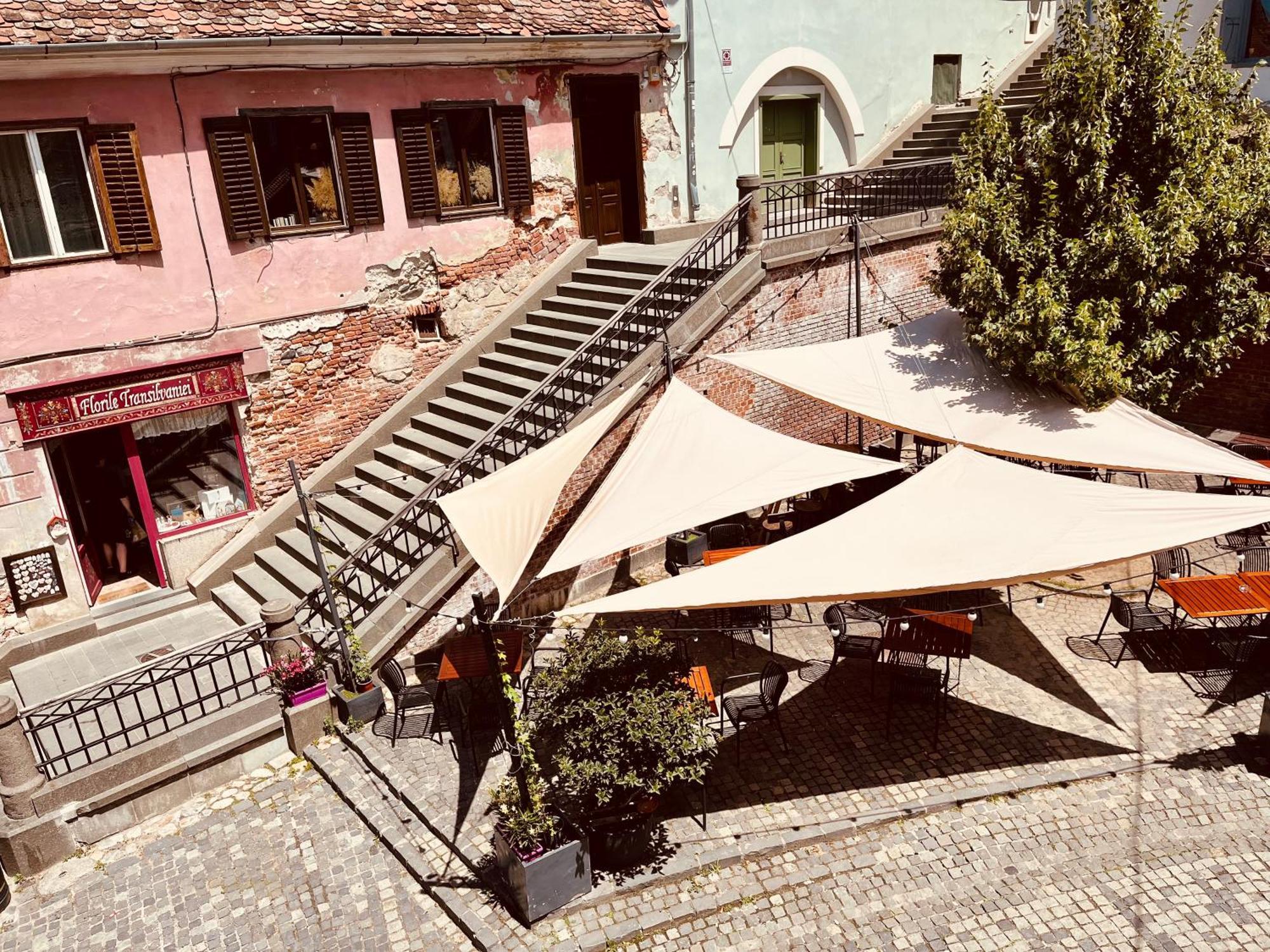 Ultracentral Medieval Apartment Sibiu Esterno foto